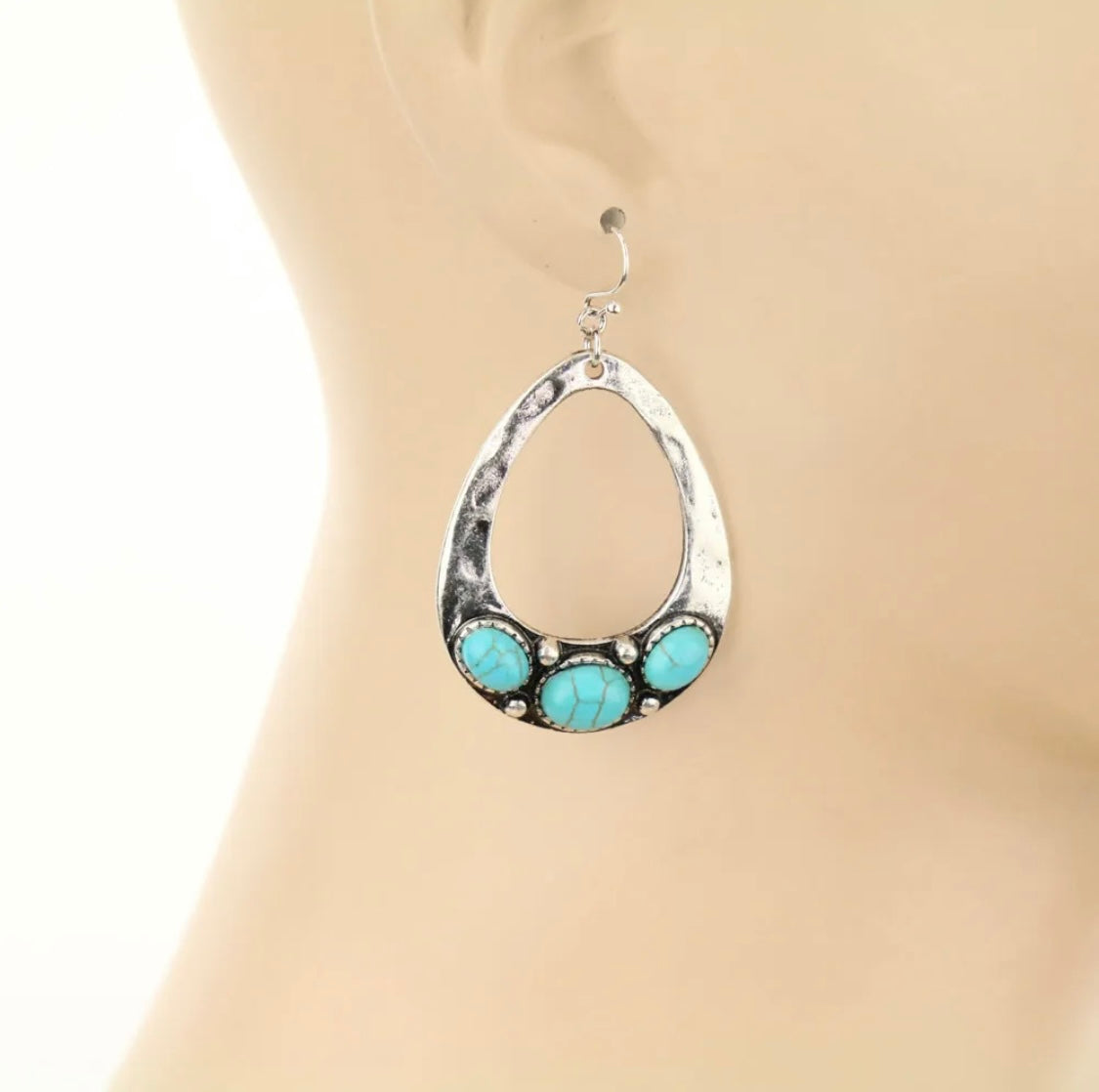 Western Oval Dangle Earrings