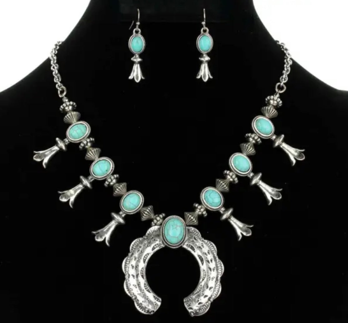 Squash Blossom Necklace Set