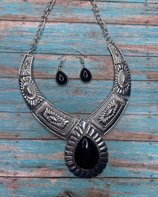 Bib Necklace Set